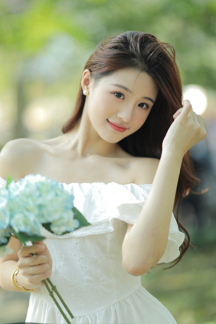 春光乍泄